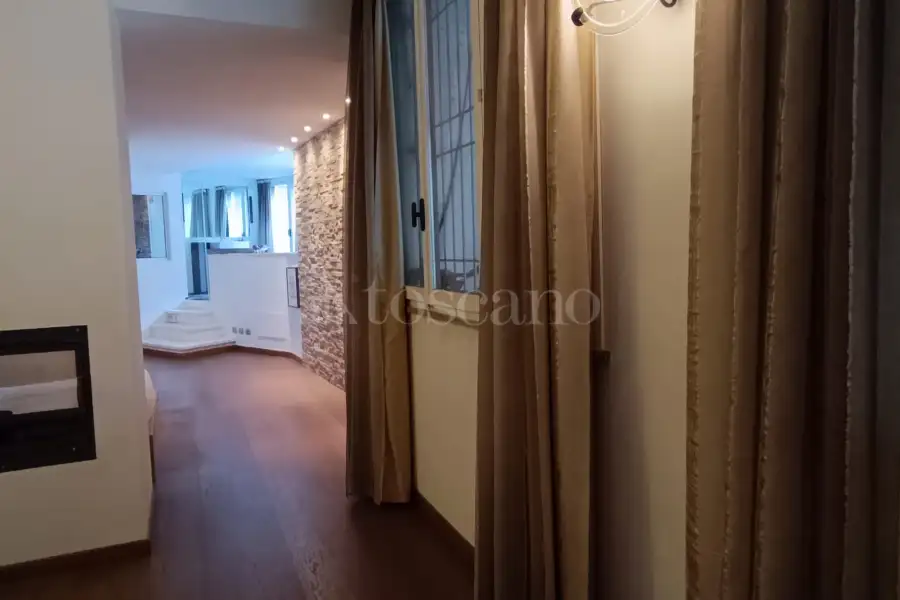 Casa in vendita di 220 mq a €835.000 (rif. 18/2025)