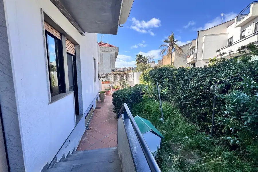 Villa in vendita di 300 mq a €420.000 (rif. 16/2026)