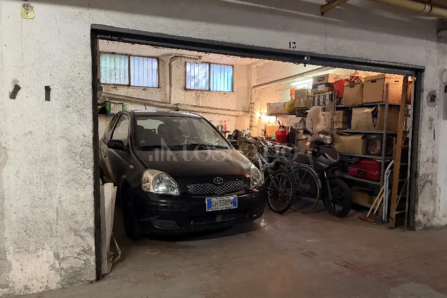 Box in vendita di 21 mq a €39.000 (rif. 79/2024)