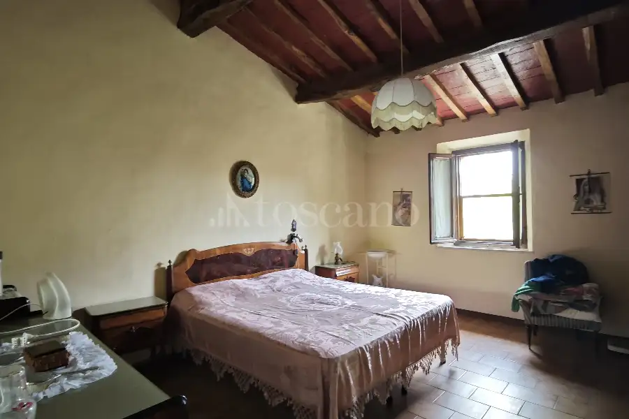 Casale in vendita di 350 mq a €460.000 (rif. 23/2025)