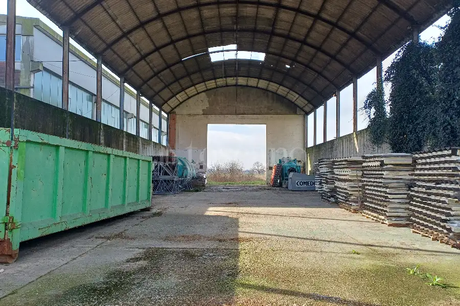Edificabile Residenziali in vendita di 12.000 mq a €3.600.000 (rif. 3/2025)