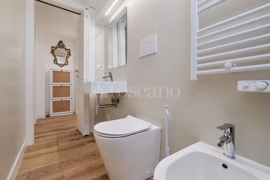 Villa in vendita di 259 mq a €1.100.000 (rif. 2/2026)