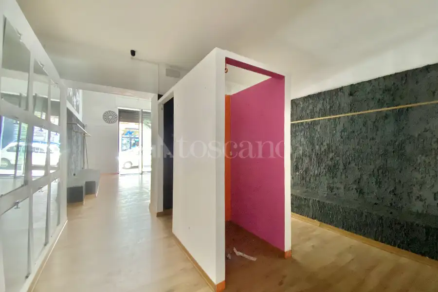 Negozio in vendita di 59 mq a €88.000 (rif. 19/2025)