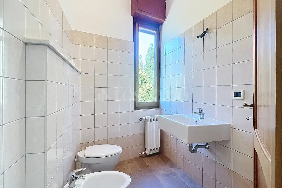Villa in vendita di 630 mq a €670.000 (rif. 195/2025)