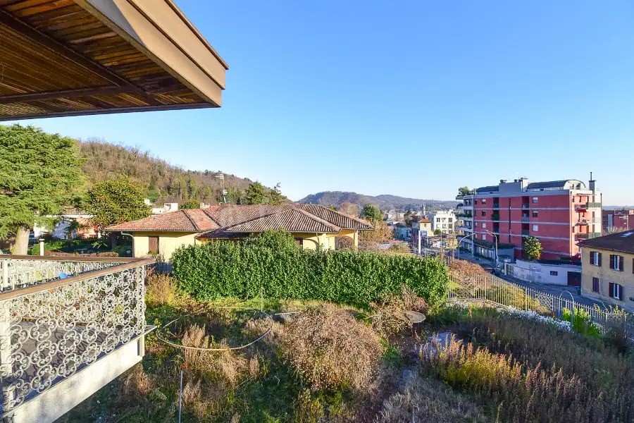 Villa in vendita di 370 mq a €525.000 (rif. 54/2025)