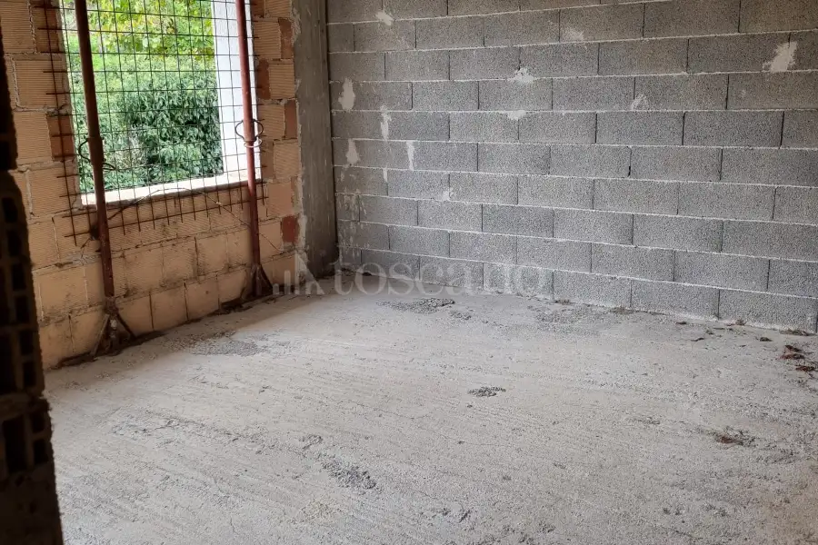 Casa Indipendente in vendita di 312 mq a €150.000 (rif. 39/2024)