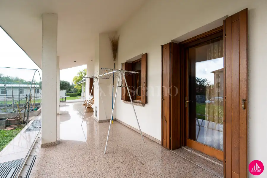 Villino a Schiera in vendita di 228 mq a €395.000 (rif. 177/2026)