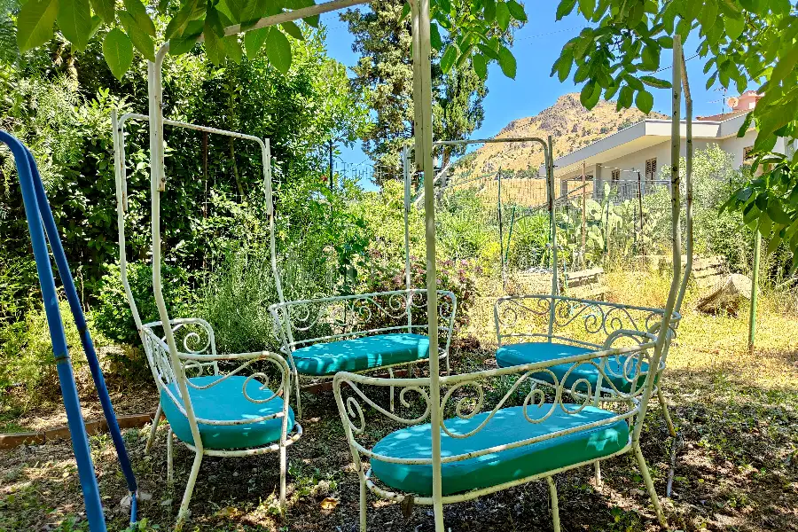 Villa in vendita di 500 mq a €255.000 (rif. 41/2026)