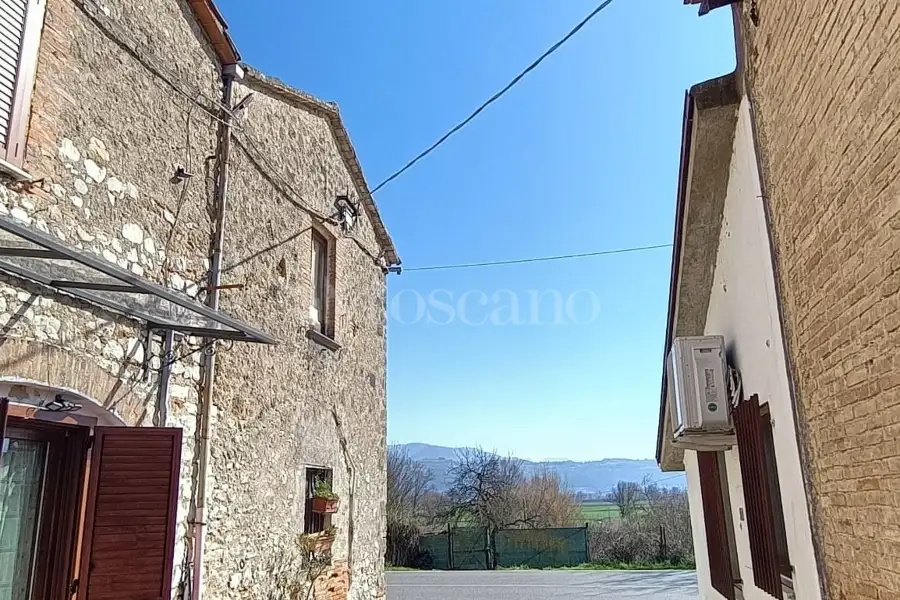 Rustico in vendita di 110 mq a €45.000 (rif. 6/2026)