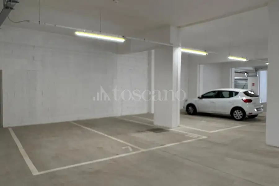 Box in vendita di 20 mq a €38.000 (rif. 8/2026)