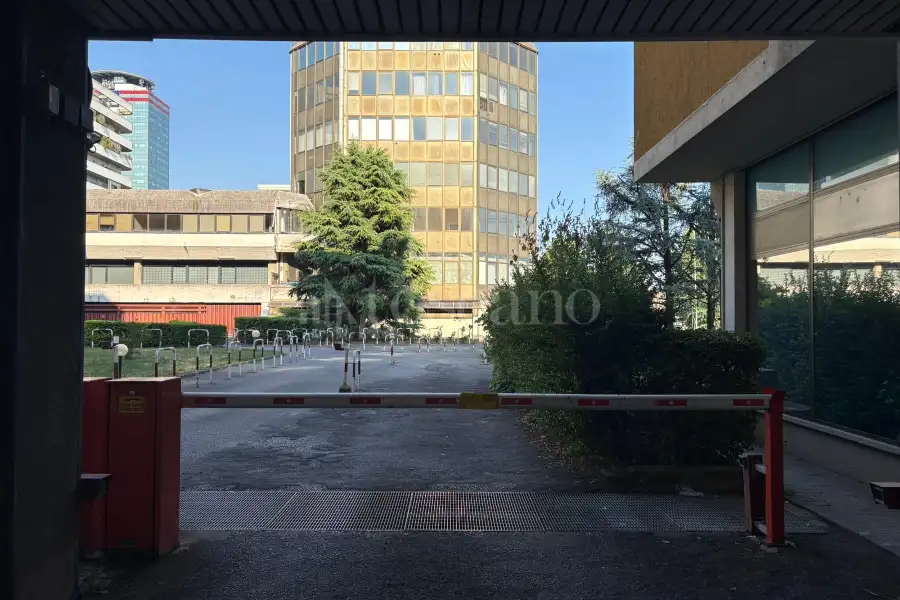 Box in vendita di 16 mq a €14.000 (rif. 36/2024)