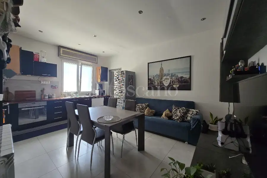 Casa Indipendente in vendita di 330 mq a €495.000 (rif. 6/2026)