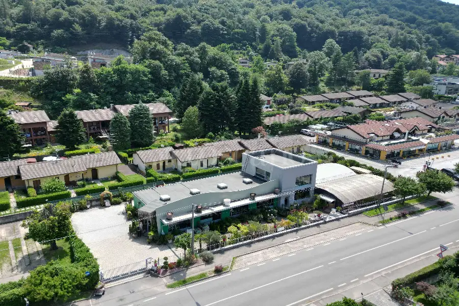 Negozio in vendita di 350 mq a €690.000 (rif. 95/2026)