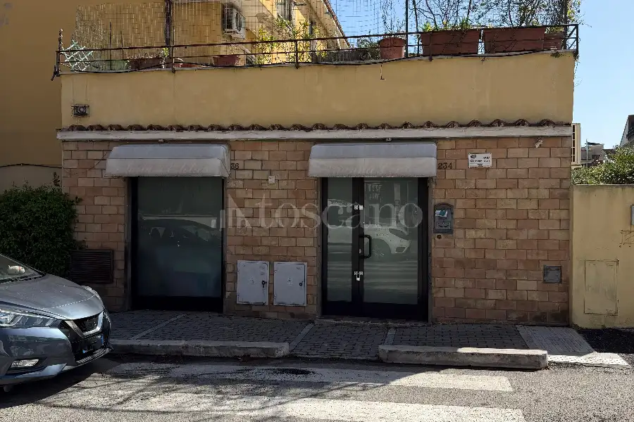 Negozio in vendita di 35 mq a €55.000 (rif. 1/2026)