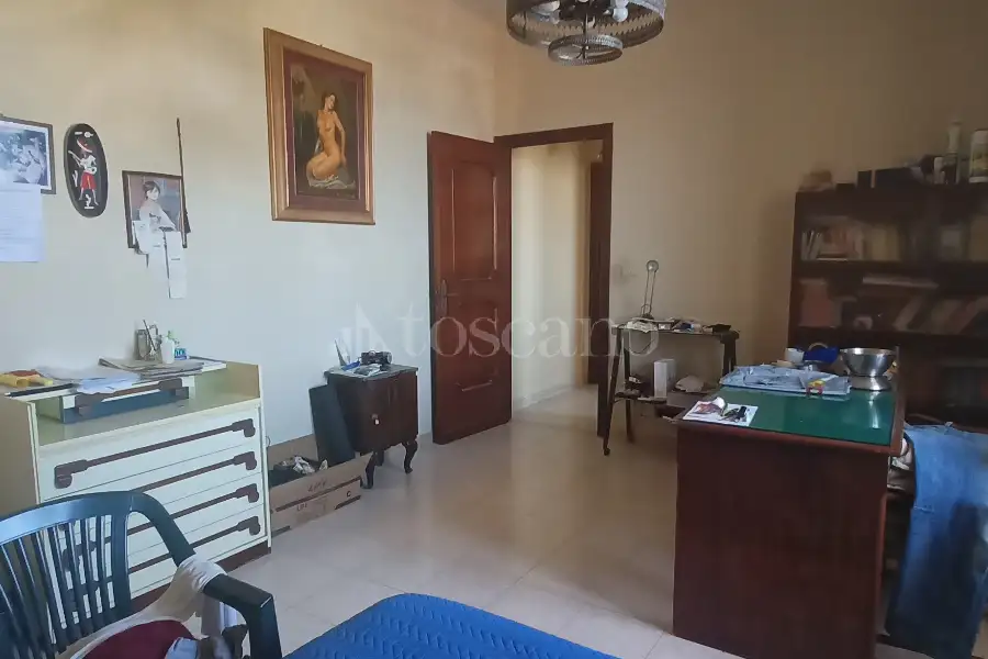 Casa Indipendente in vendita di 458 mq a €185.000 (rif. 39/2026)