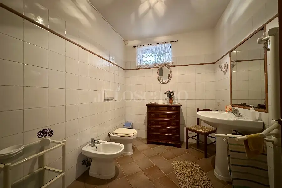 Villa Bifamiliare in vendita di 175 mq a €379.000 (rif. 67/2026)