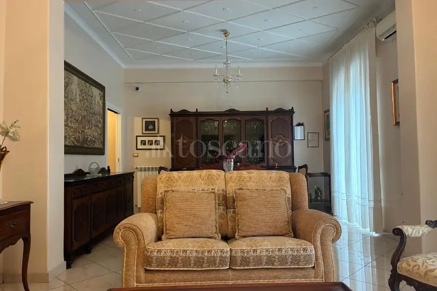 Casa in affitto di 146 mq a €950 (rif. 25/2026)
