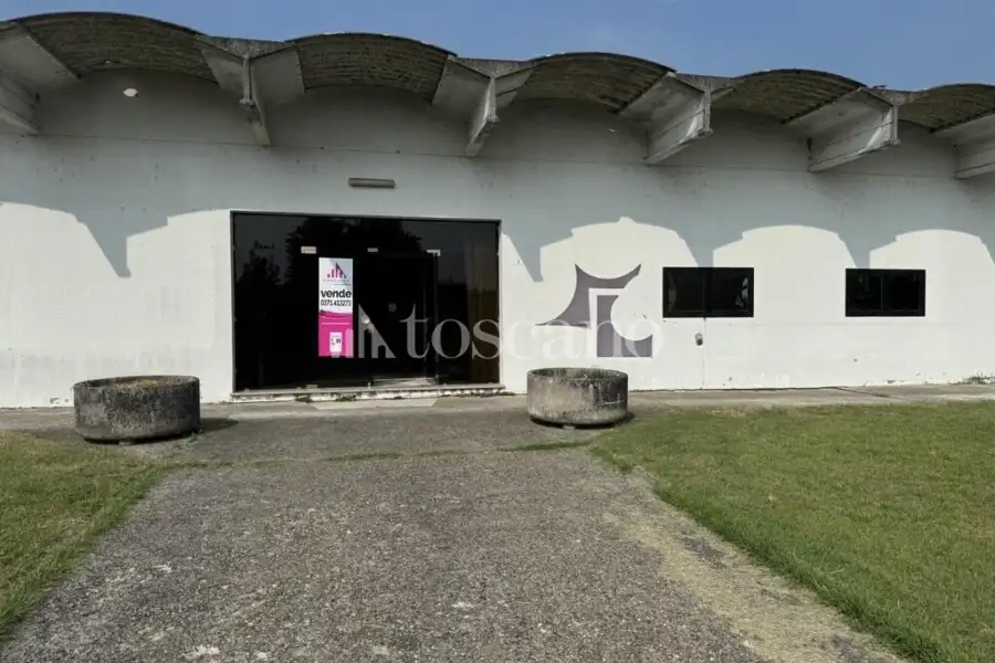 Capannone in vendita di 1800 mq a €149,000 (rif. TS0033VE.A)