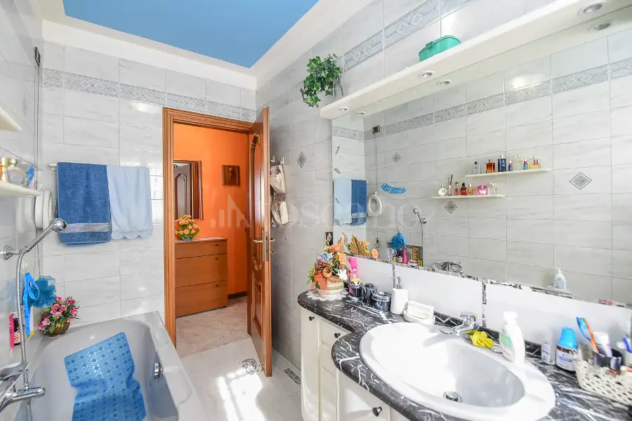 Villa in vendita di 300 mq a €390.000 (rif. 4/2026)