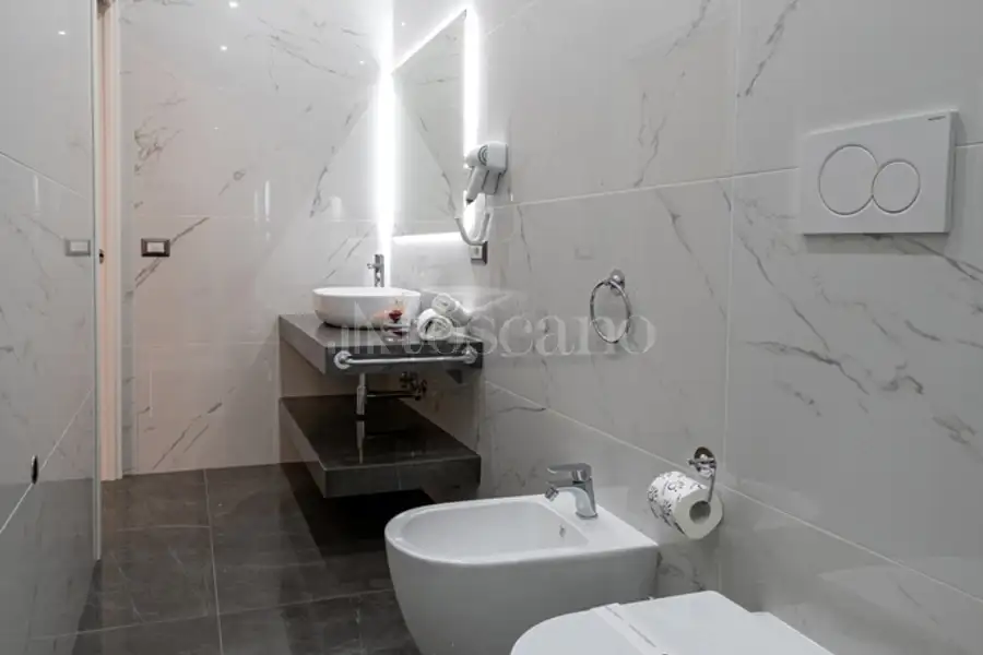 Casa Indipendente in vendita di 193 mq a €850.000 (rif. 20/2026)