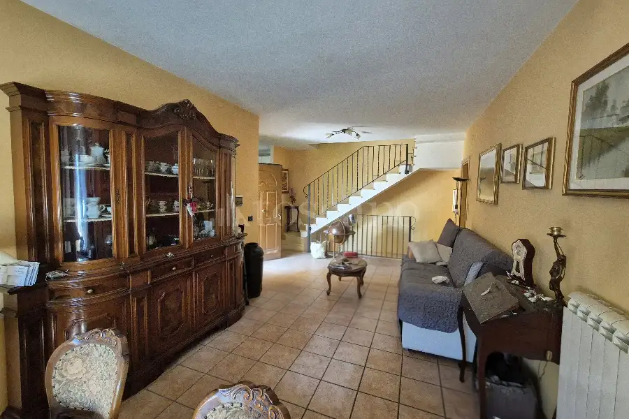 Villino a Schiera in vendita di 120 mq a €260.000 (rif. 27/2026)