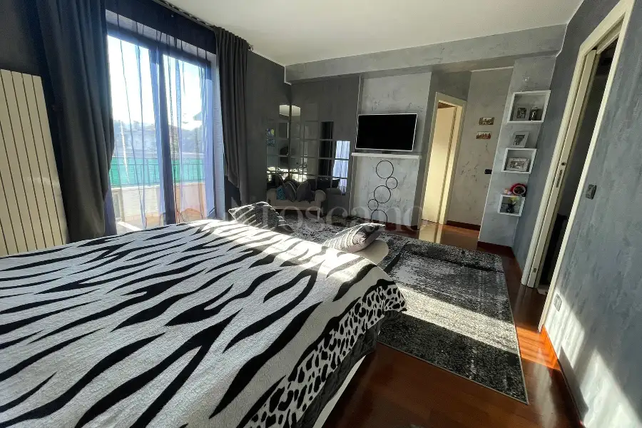 Villa Bifamiliare in vendita di 250 mq a €360.000 (rif. 65/2025)