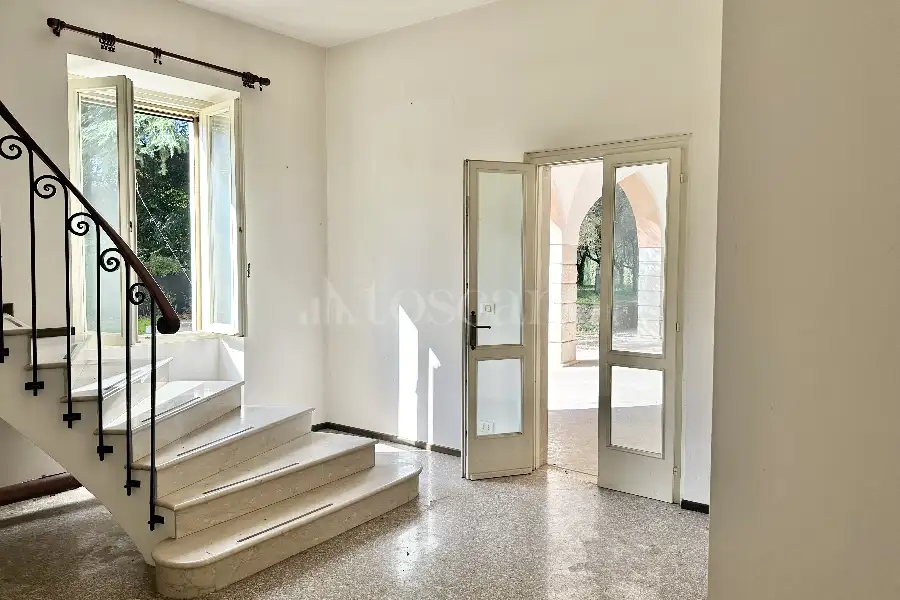 Villa in vendita di 870 mq a €729.000 (rif. 28/2024)