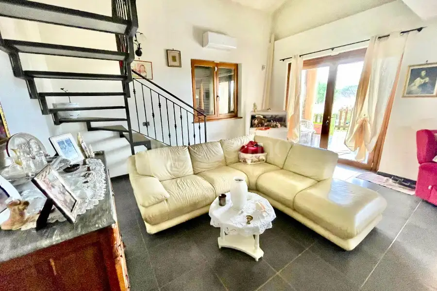 Villa in vendita di 260 mq a €369.000 (rif. 47/2025)