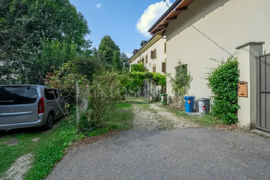 Casa Indipendente in vendita di 284 mq a €650.000 (rif. 41/2025)