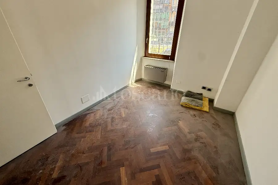 Ufficio in affitto di 130 mq a €1.500 (rif. 24/2025)