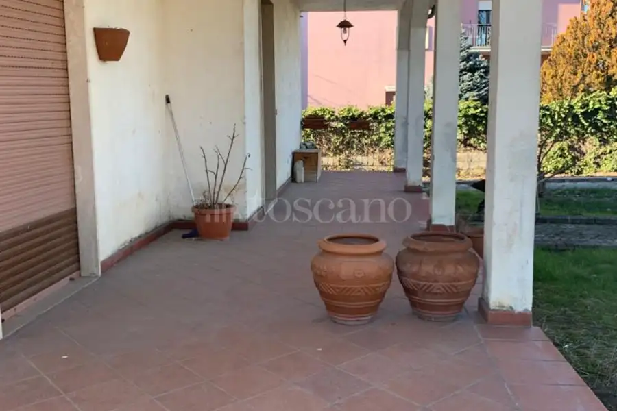 Casa Indipendente in vendita di 280 mq a €175.000 (rif. 35/2024)