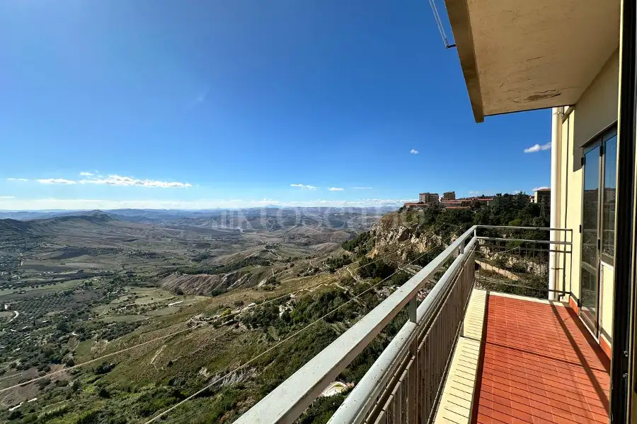 Casa in vendita di 125 mq a €125.000 (rif. 176/2026)
