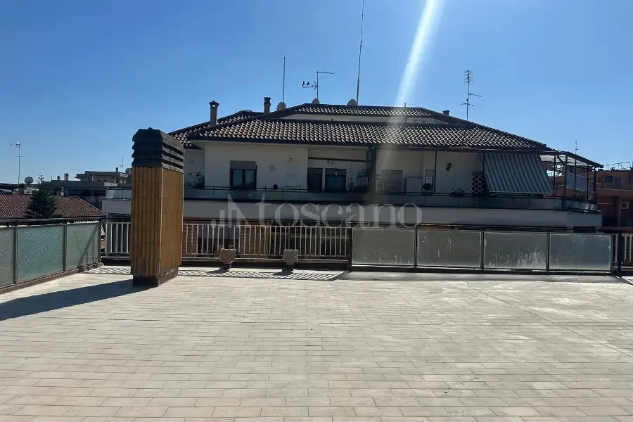 Attico in vendita di 192 mq a €859.000 (rif. 13/2026)