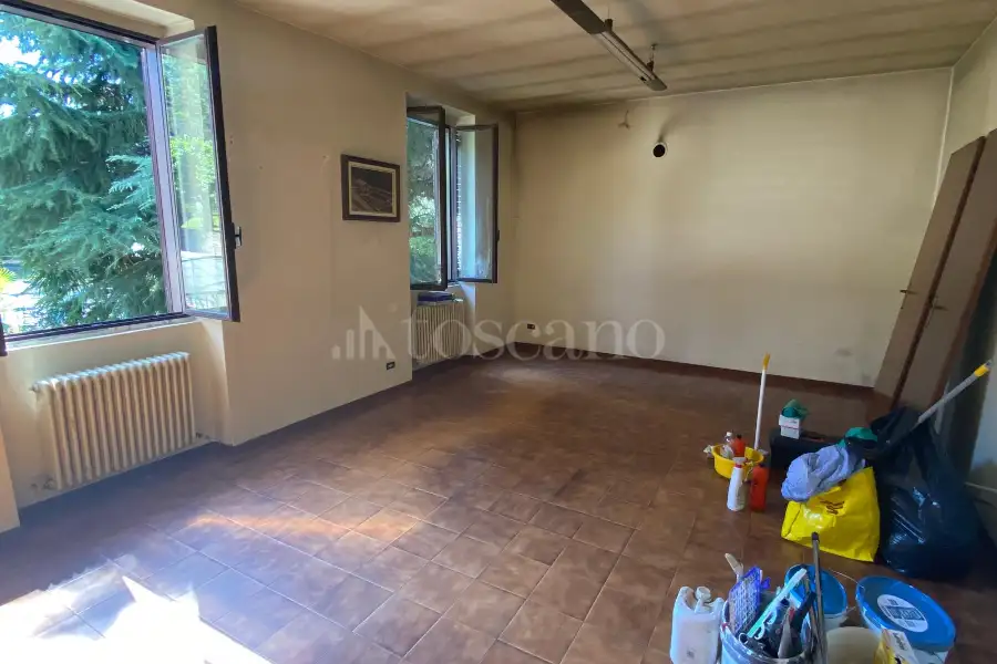 Casa Indipendente in vendita di 220 mq a €245.000 (rif. 60/2026)