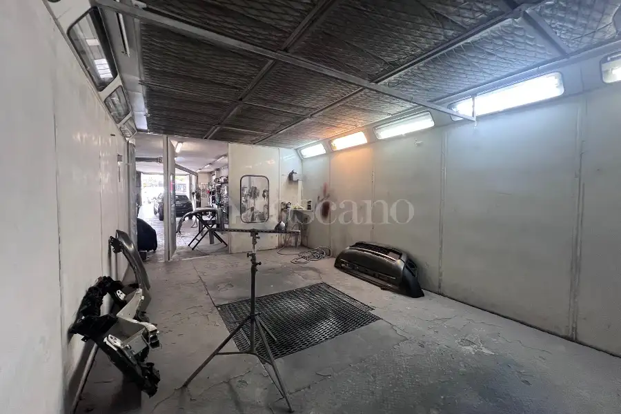 Negozio in vendita di 117 mq a €299.000 (rif. 4/2026)