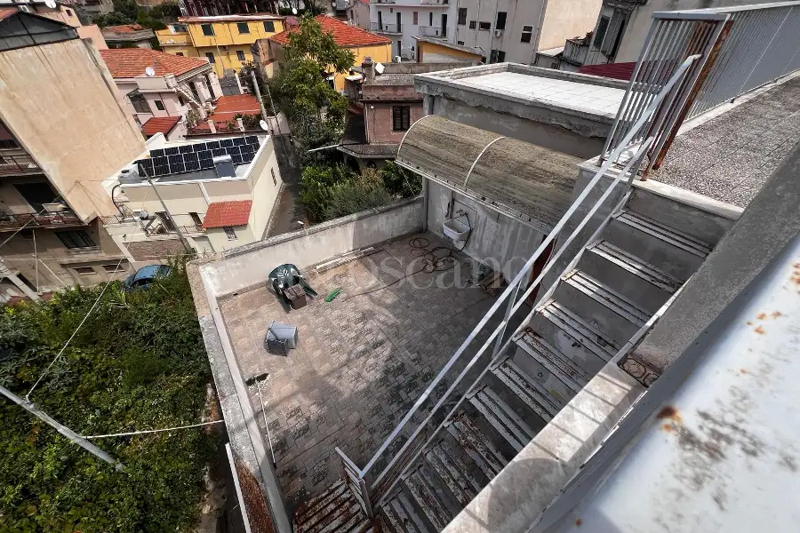 Casa Indipendente in vendita di 270 mq a €210.000 (rif. 37/2026)