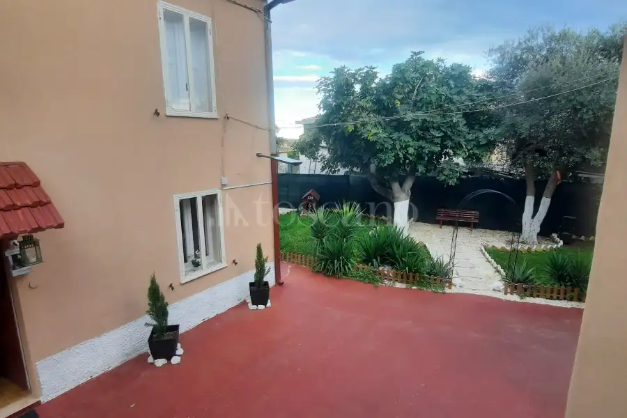 Casa Indipendente in vendita di 225 mq a €155.000 (rif. 2/2026)