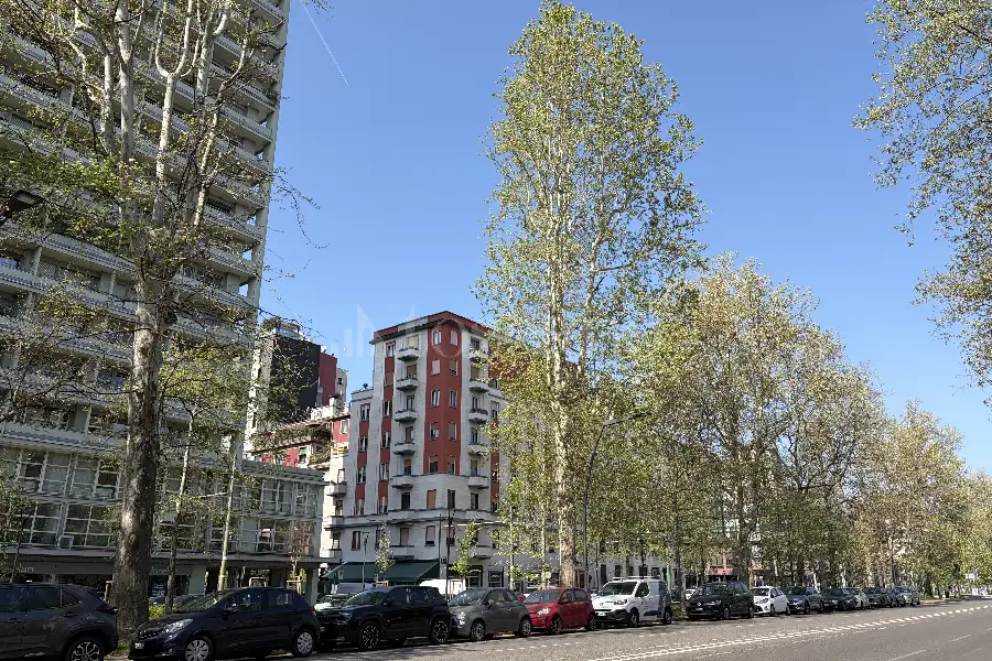 Stabile Uso Ufficio in vendita di 935 mq a €4.800.000 (rif. 2/2026)