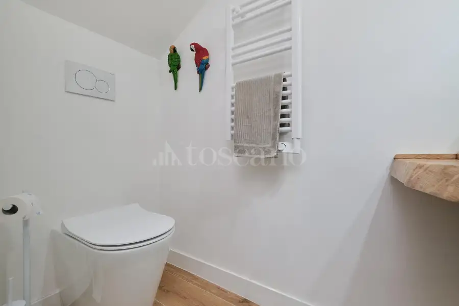 Villa in vendita di 259 mq a €1.100.000 (rif. 2/2026)