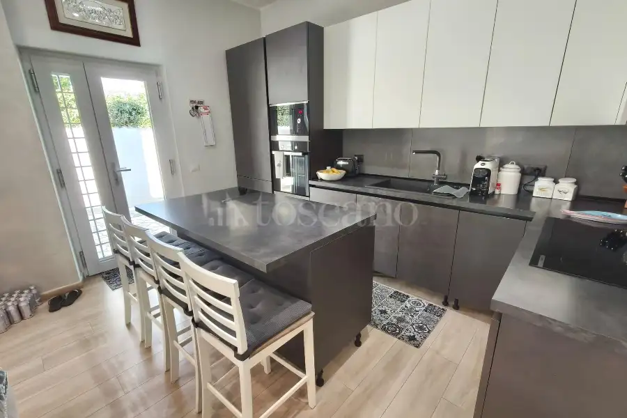 Villa in vendita di 150 mq a €649.000 (rif. 19/2026)