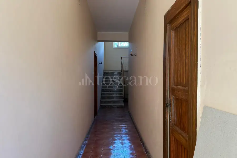 Casa Indipendente in vendita di 388 mq a €548.000 (rif. 173/2026)