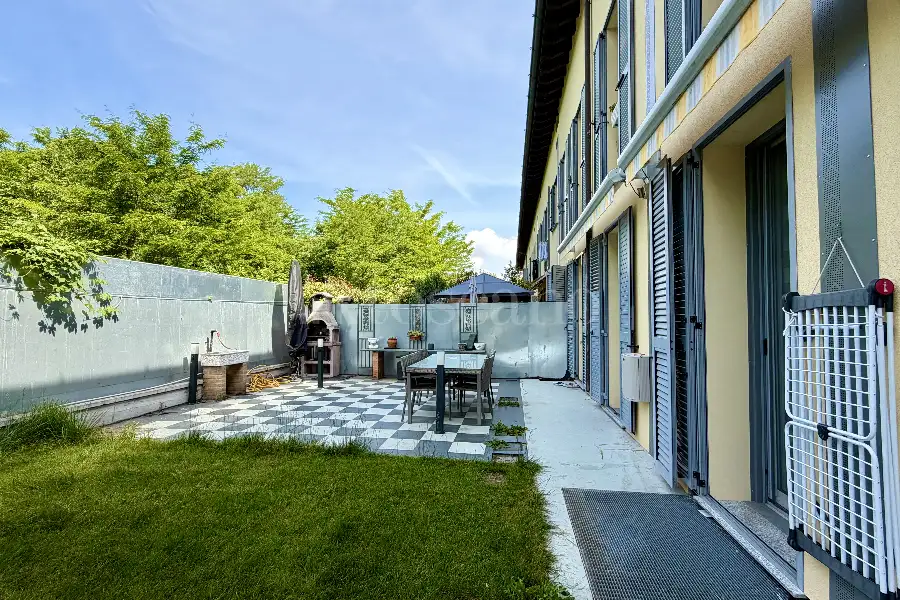 Casa in vendita di 200 mq a €865.000 (rif. 24/2026)