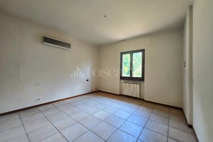 Villa in vendita di 200 mq a €780.000 (rif. 38/2026)