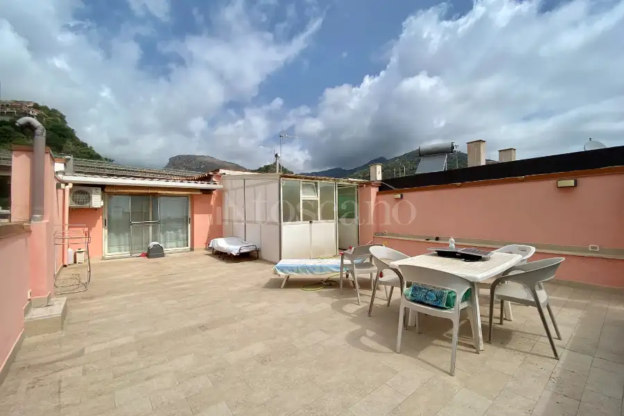 Attico in vendita di 112 mq a €249.000 (rif. 45/2026)
