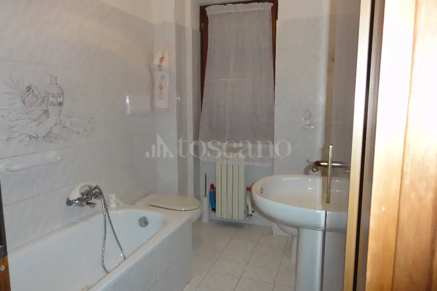 Casa in vendita di 270 mq a €219.000 (rif. 12/2026)