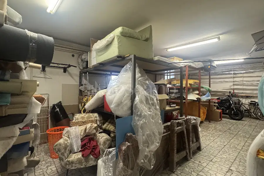 Laboratorio in vendita di 227 mq a €245.000 (rif. 29/2026)
