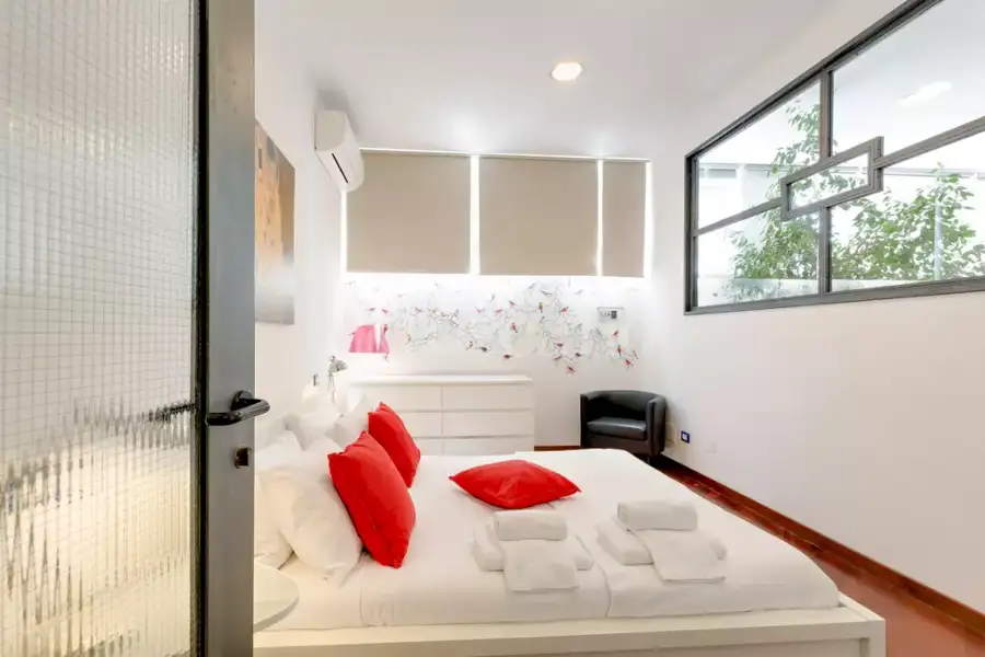 Casa in vendita di 238 mq a €1.040.000 (rif. 49/2025)
