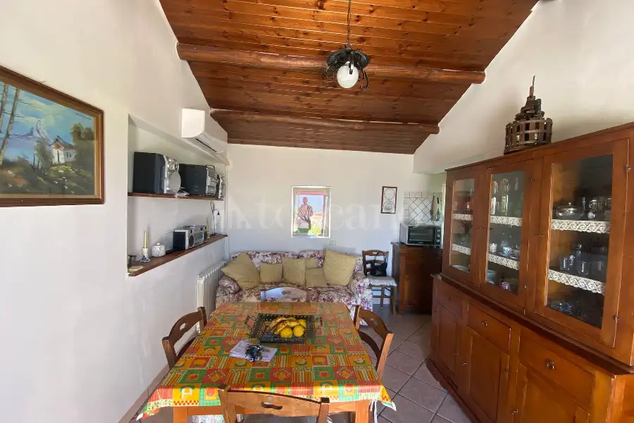 Casa in vendita di 120 mq a €70.000 (rif. 9/2026)