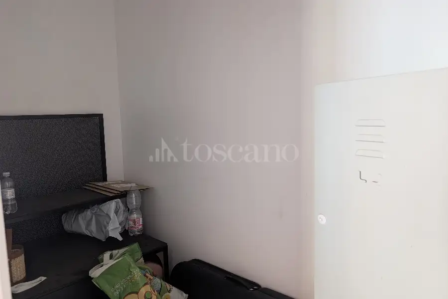 Negozio in vendita di 135 mq a €450.000 (rif. 3/2026)