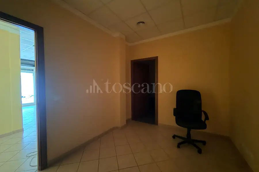 Negozio in vendita di 77 mq a €119.000 (rif. 39/2026)